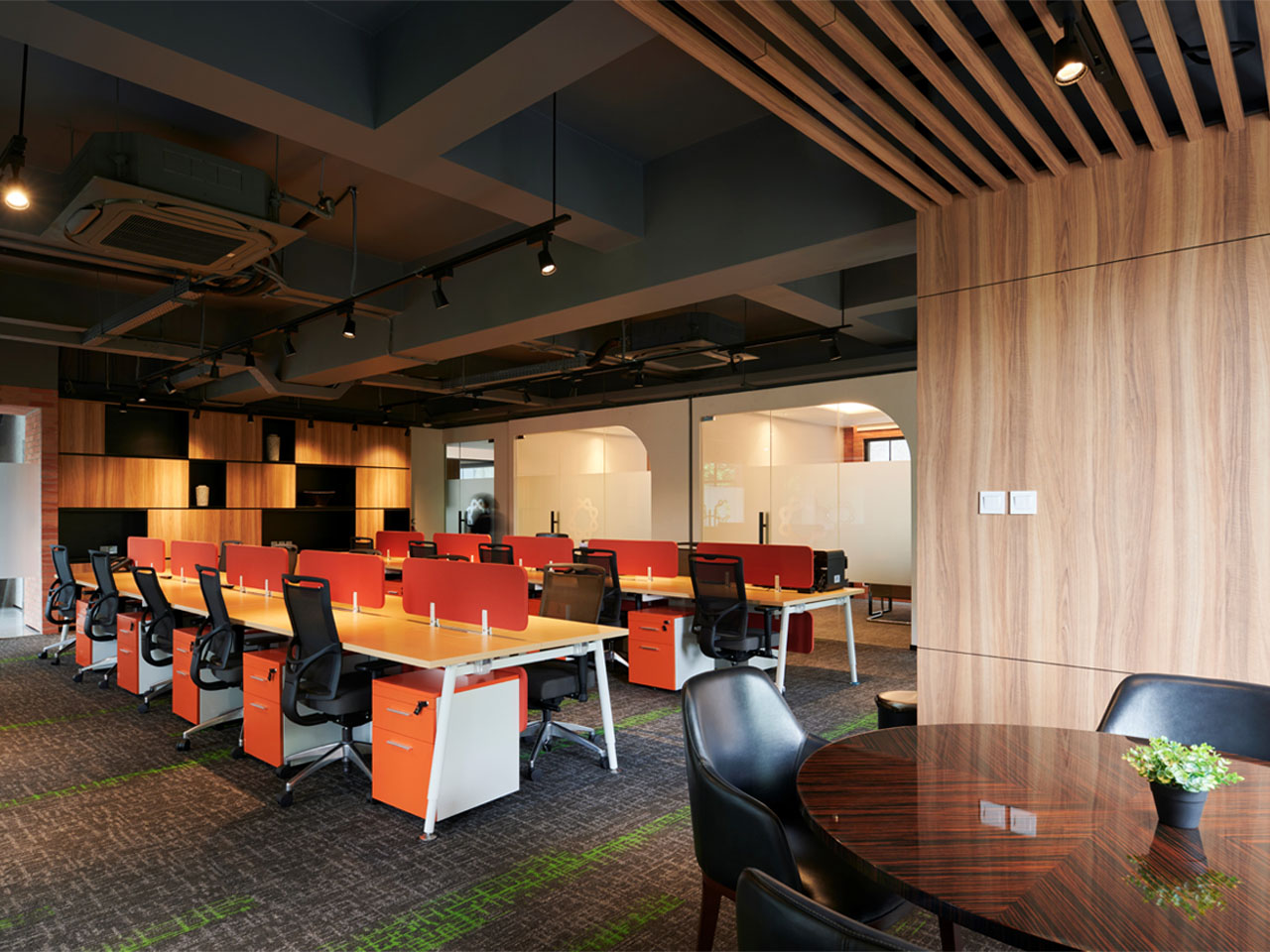 Wisma Mertha - Slide 2