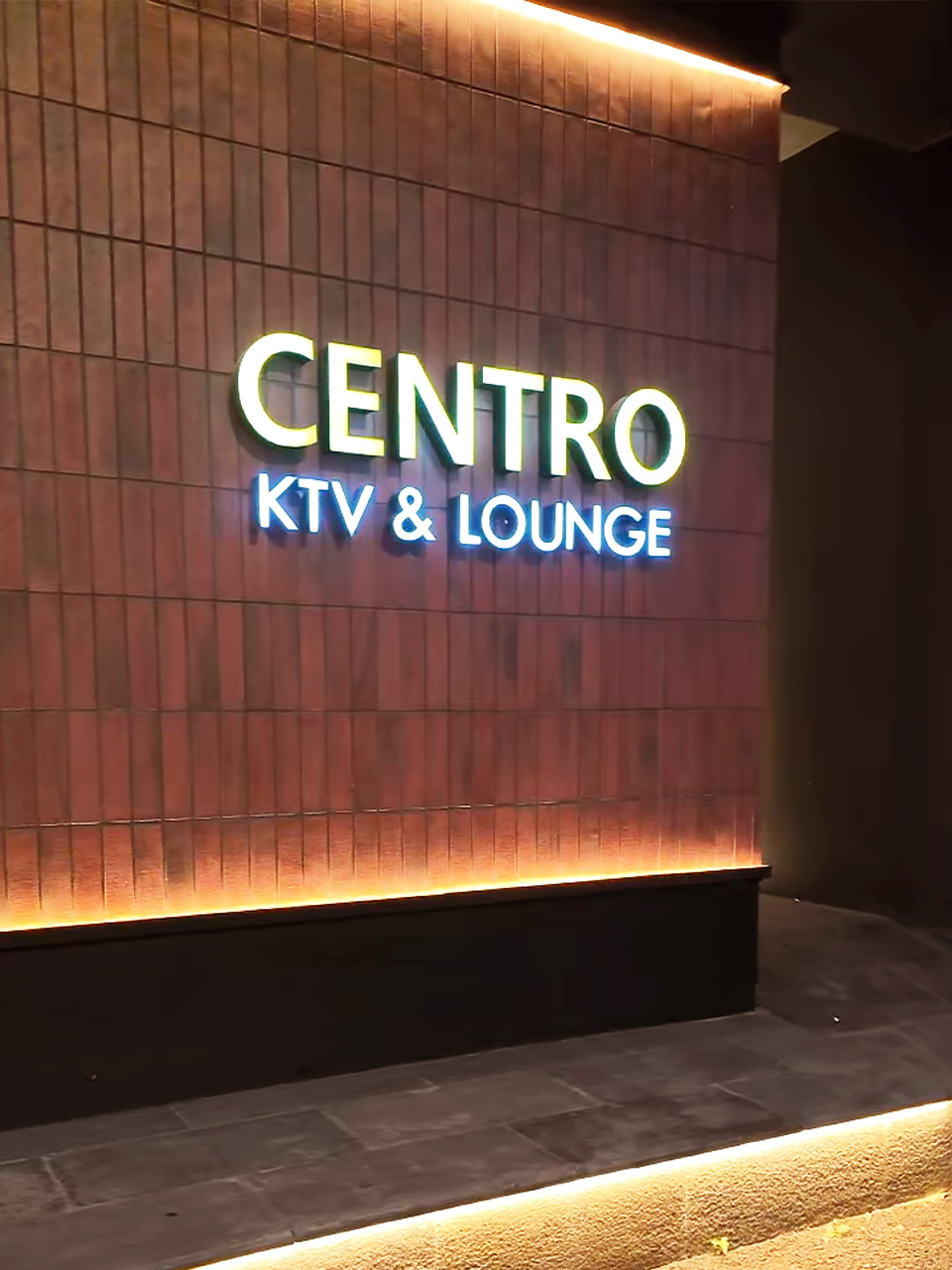 Centro K-TV & Lounge - Slide 4