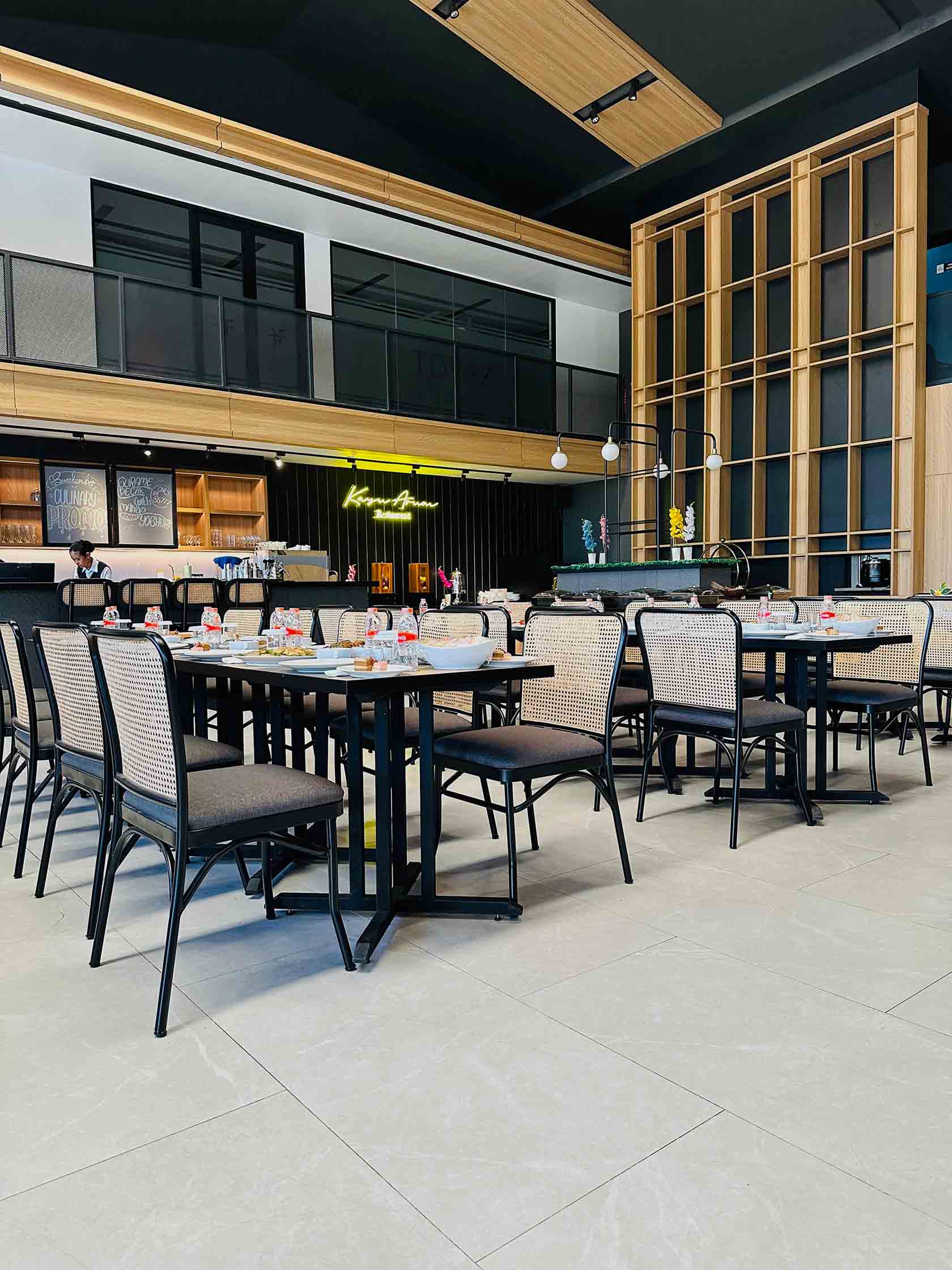 Fieris Hotel Kertajati - Slide 4