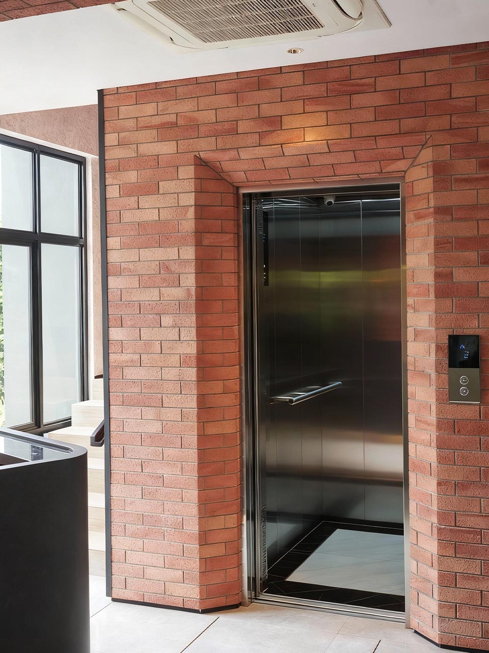 Wisma Mertha - Slide 3