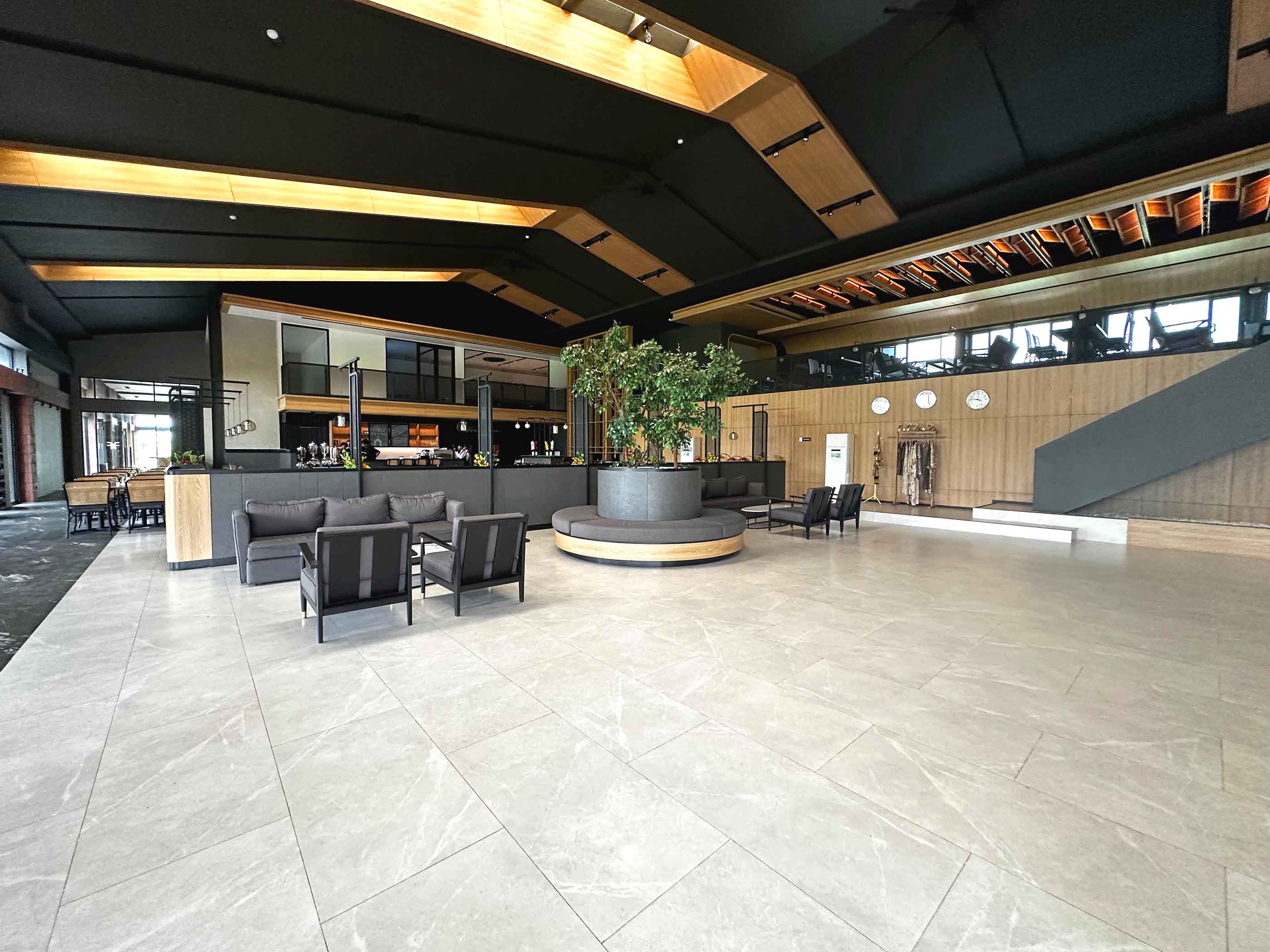 Fieris Hotel Kertajati - Slide 2