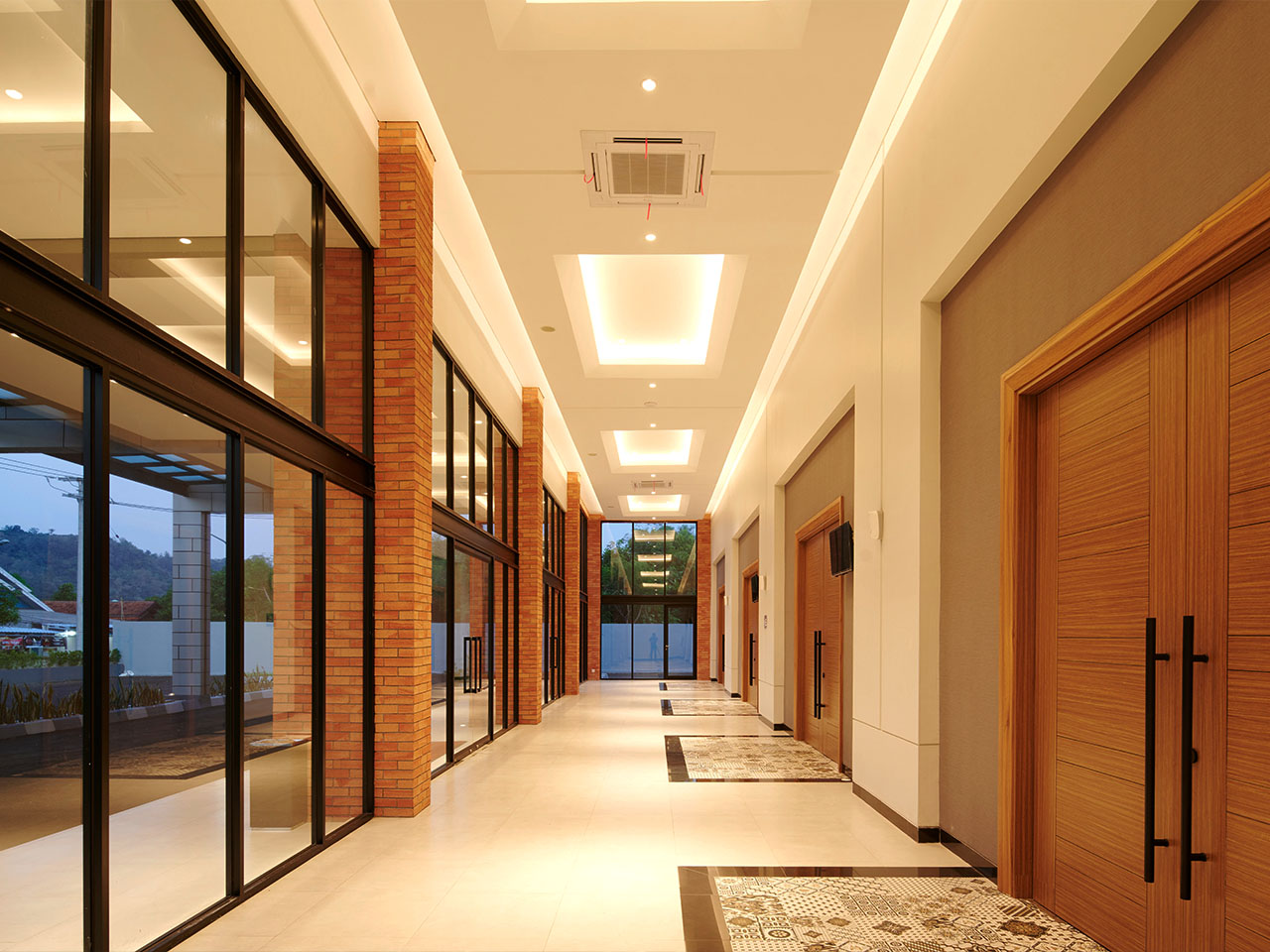 Fitra Hotel - Slide 8