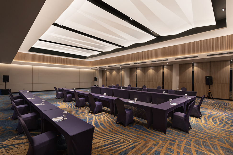 Fieris Hotel - Slide 2