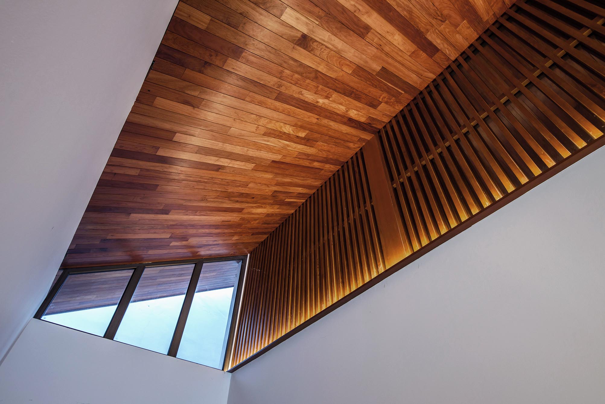 HAL House - Slide 10