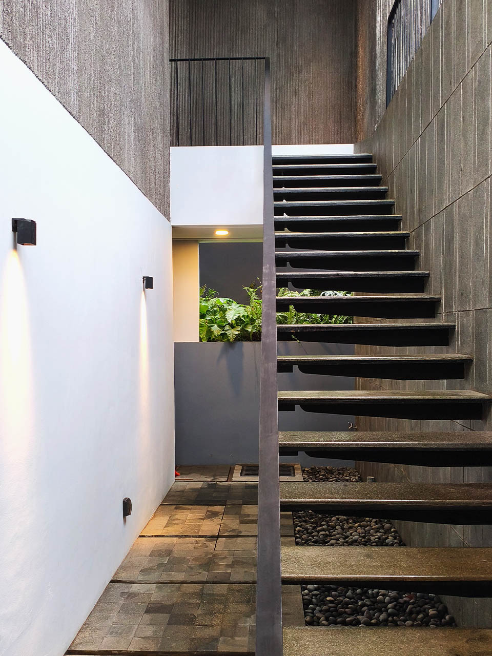 Calma Villa - Slide 12